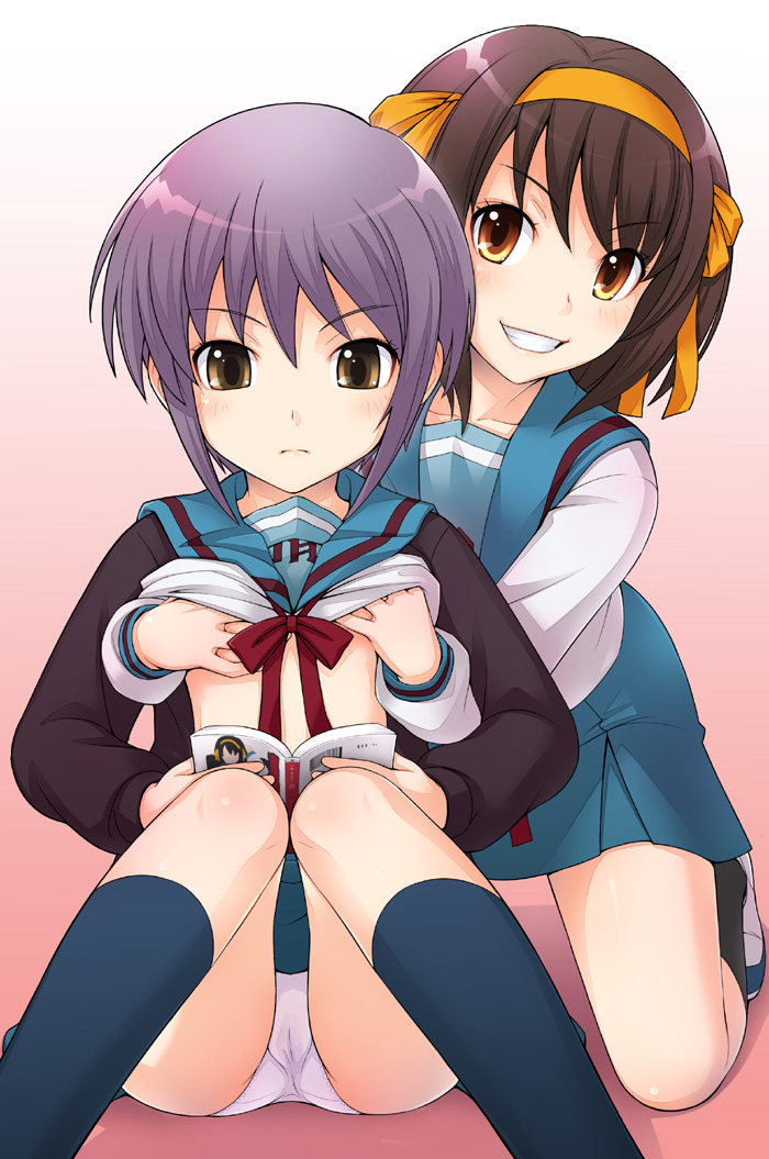 Haruhi Suzumia page 9 full