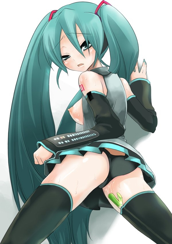 Hatsune Miku page 2 full