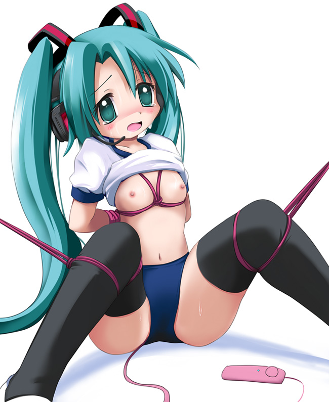 Hatsune Miku page 9 full